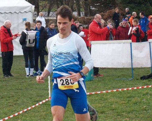 Jürgen Reiser vom TSV Weiten-Gesäß läuft auf Platz zwei
